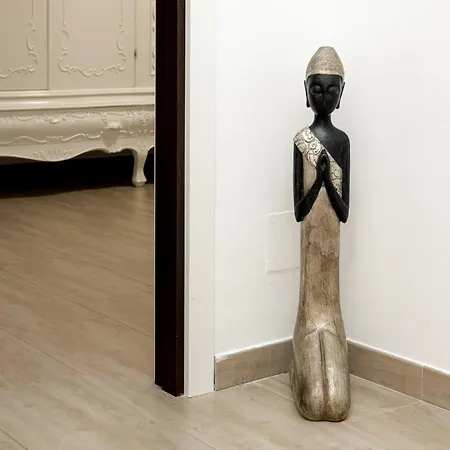 Policlinico Premium Διαμέρισμα *